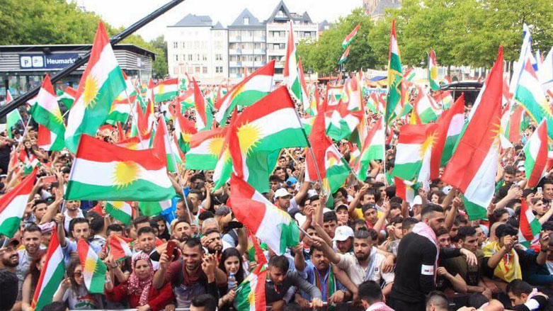 KURDISTAN A SERBUXWE LE ME TEVÎN KURDAN PIROZ BE!