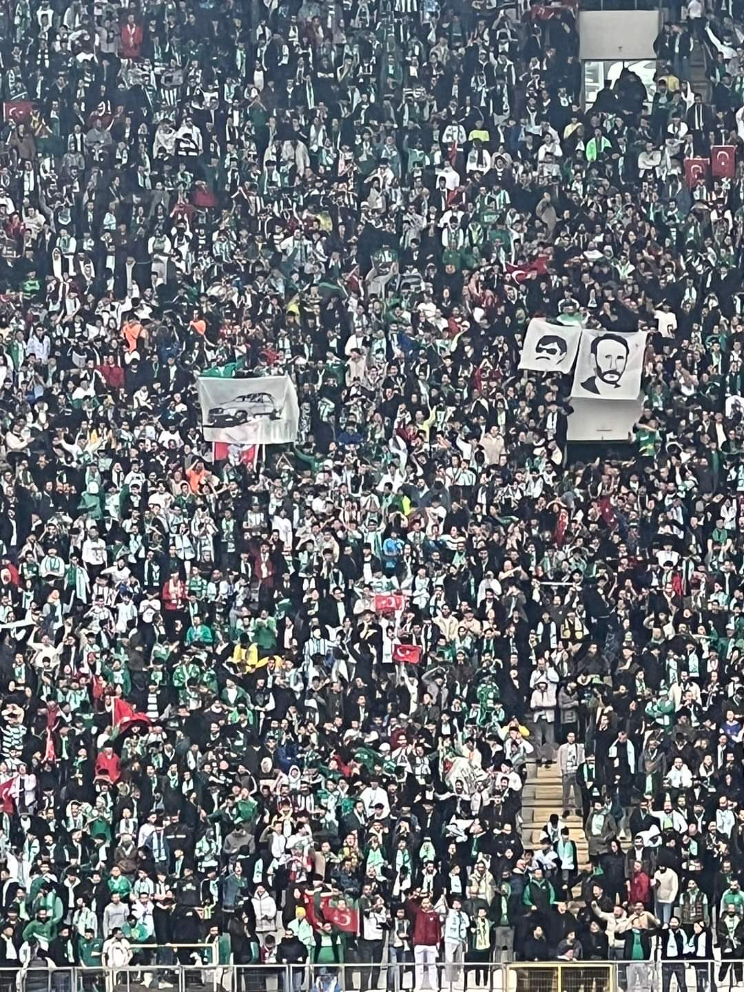 TÜRKİYE TERÖR DEVLETİNİN LEŞ KARGALARI HER ZAMAN PİS KOKULARINI SAÇACAKLARDIR